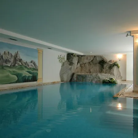 Aparthotel Pez Gajard 3*