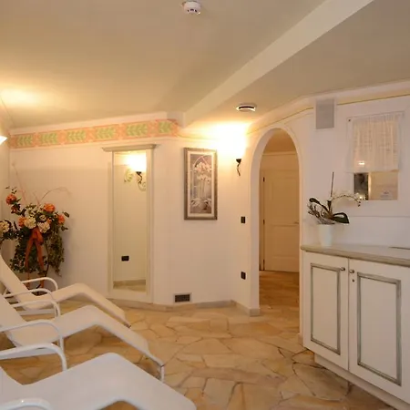 Aparthotel Pez Gajard