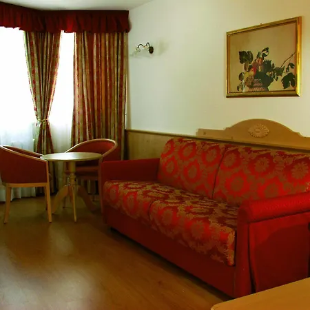 Aparthotel Pez Gajard