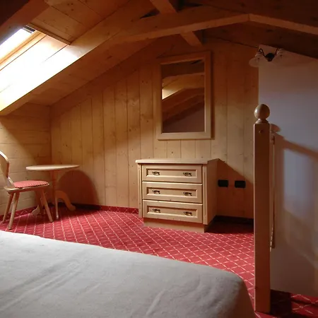 Pez Gajard Aparthotel