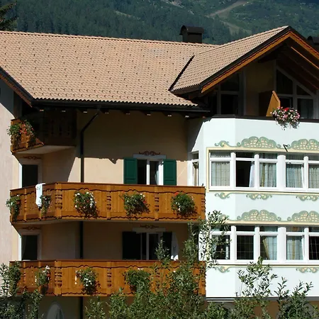 Pez Gajard Aparthotel San Martino Di Castrozza